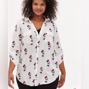 Torrid- Disney Minnie Mouse White Challis Button Front Top